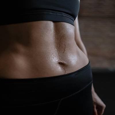 woman with flat belly